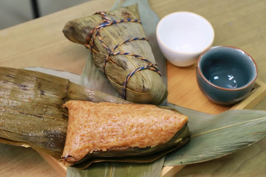 爱游戏官网网页版入口-扭转劣势！湖南海宁队获胜再尝蜜枣