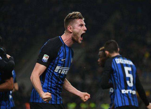 包含里昂前锋受伤下场,影响战术部署的词条 包含里昂前锋受伤下场,影响战术部署的词条