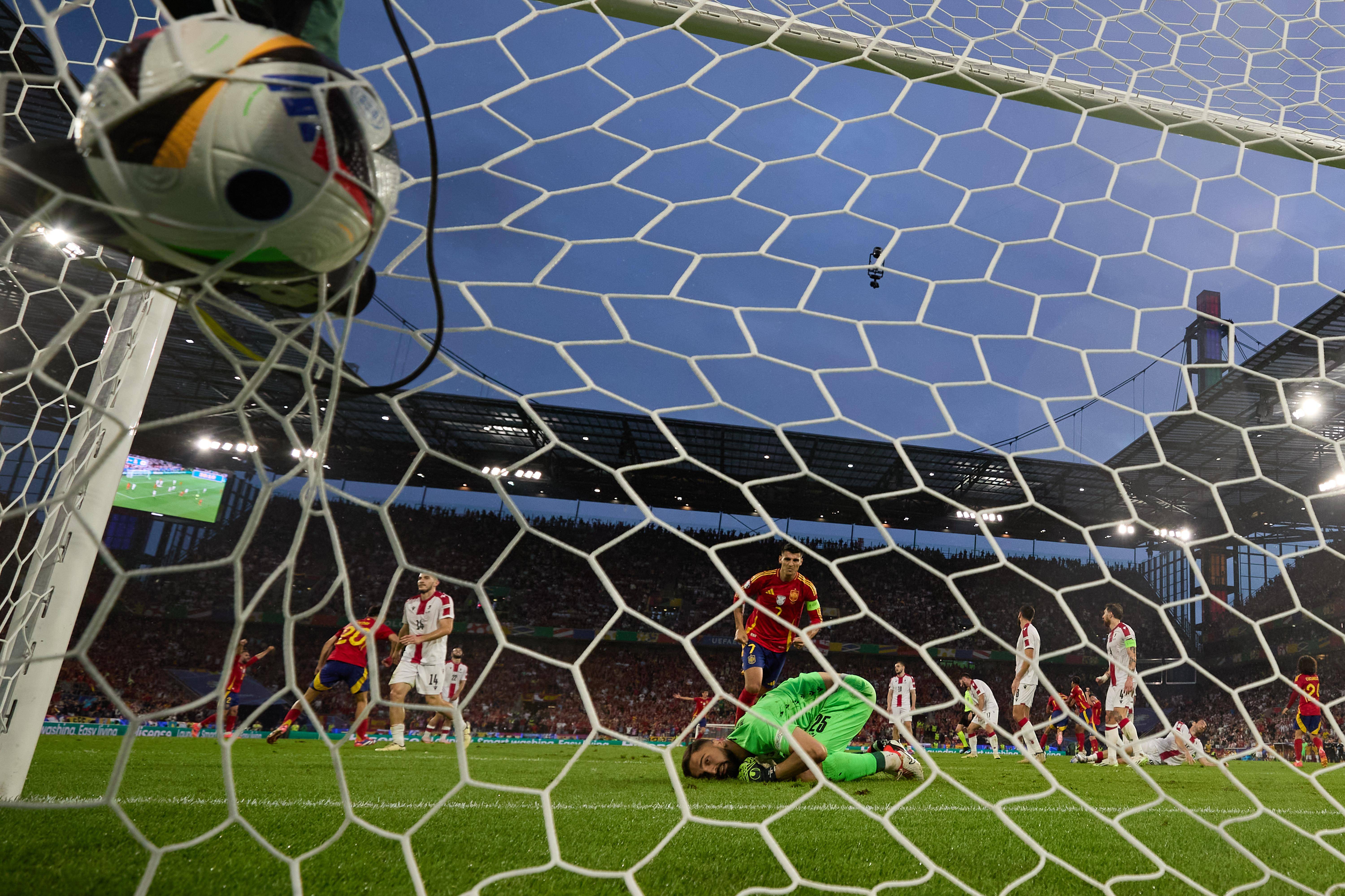 欧洲足球赛季揭幕，各国强队将在赛场上角逐的简单介绍