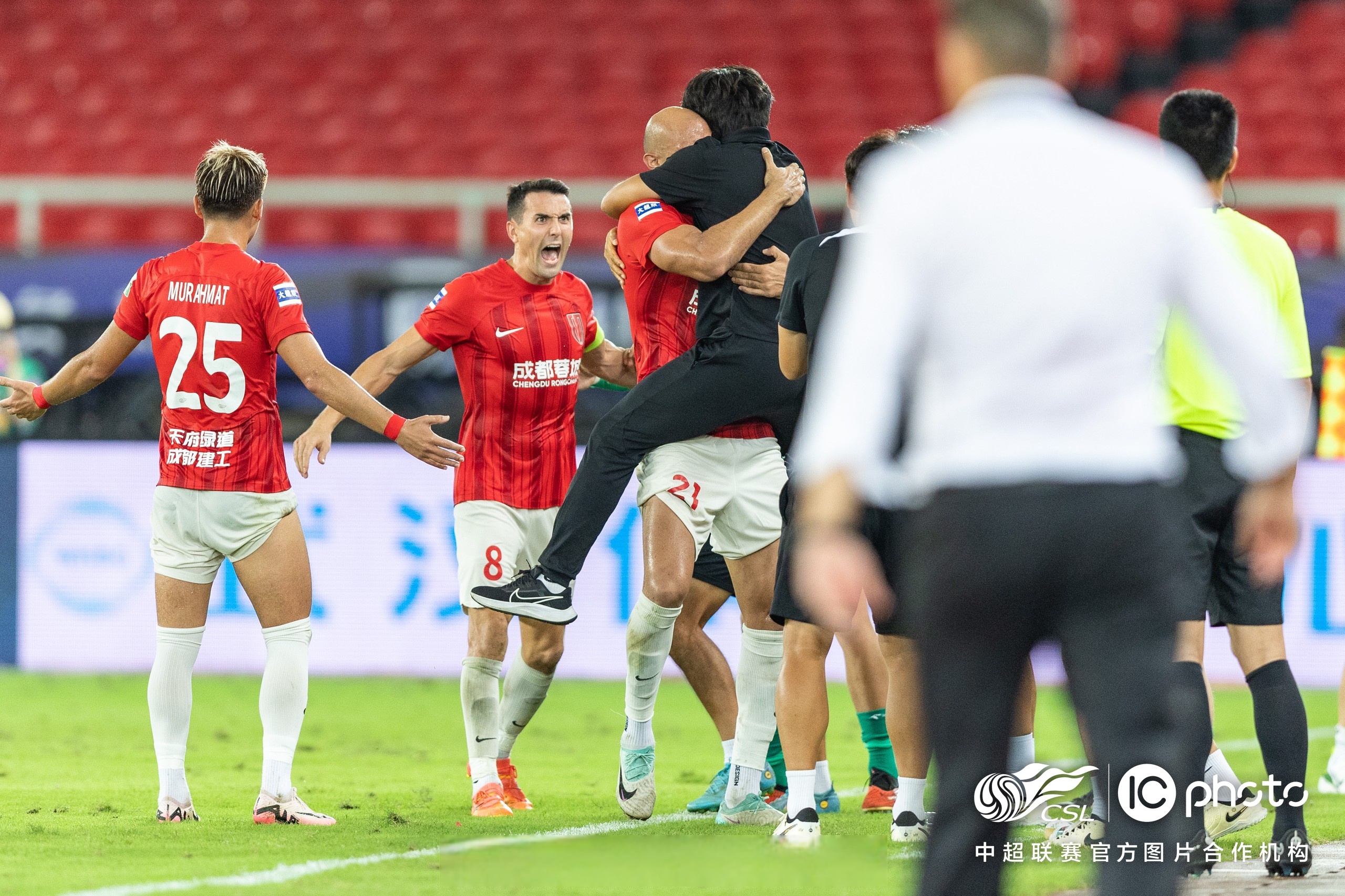 爱游戏app下载-包含球队主教练在赛后接受采访，对球队表现表示满意的词条