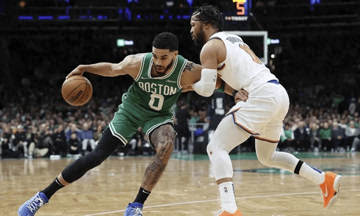 关于凯尔特人客场力克公牛,塔图姆贡献分的信息 关于凯尔特人客场力克公牛,塔图姆贡献分的信息