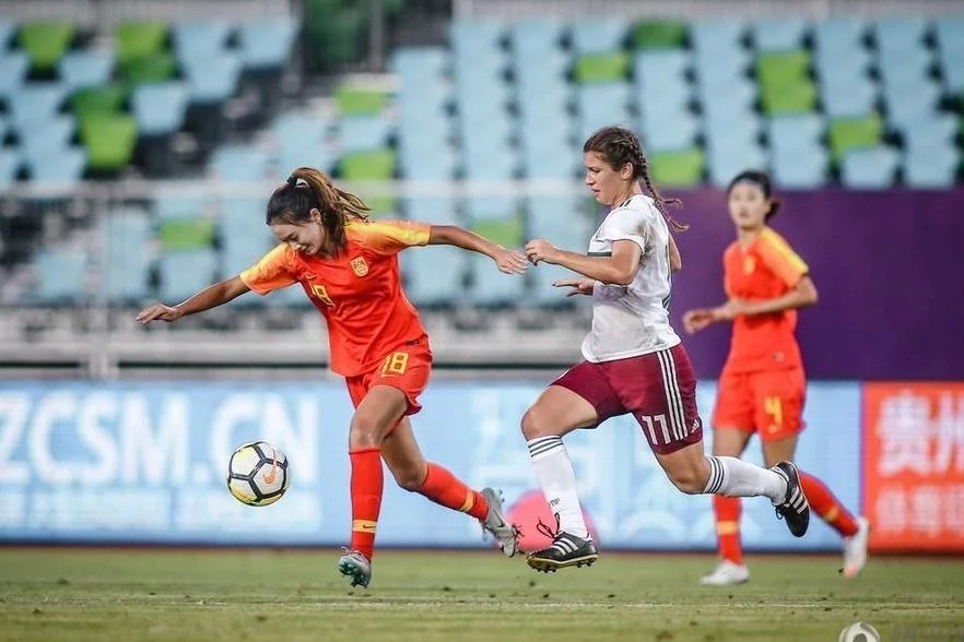 墨西哥女足轻松击败对手,喜获胜利 墨西哥女足轻松击败对手,喜获胜利