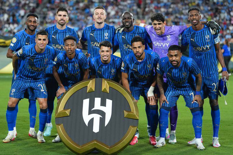 爱游戏app-曼城轻松晋级，淘汰赛志在必得