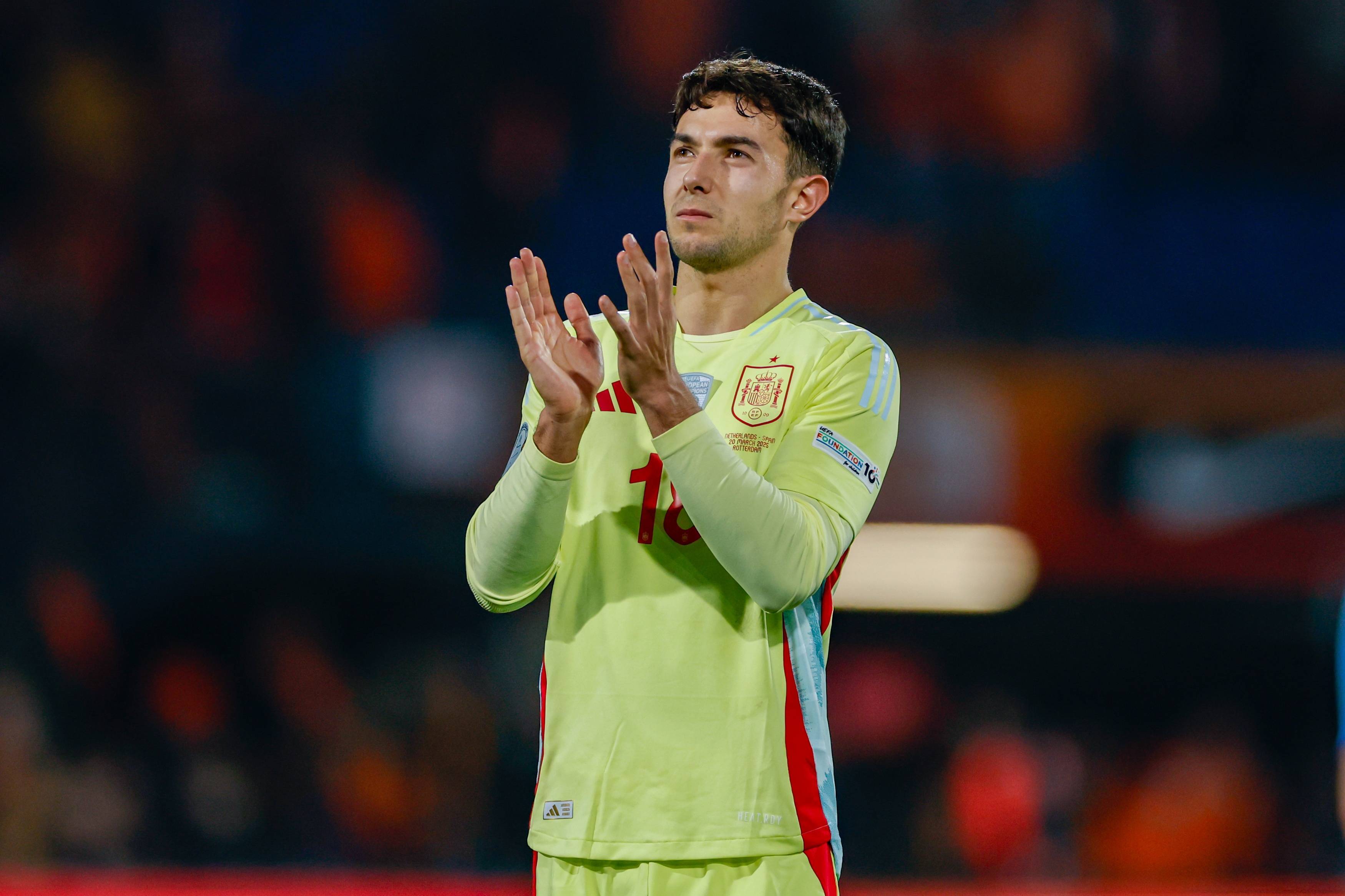 爱游戏在线-阿森纳主帅重申信心，调整战术