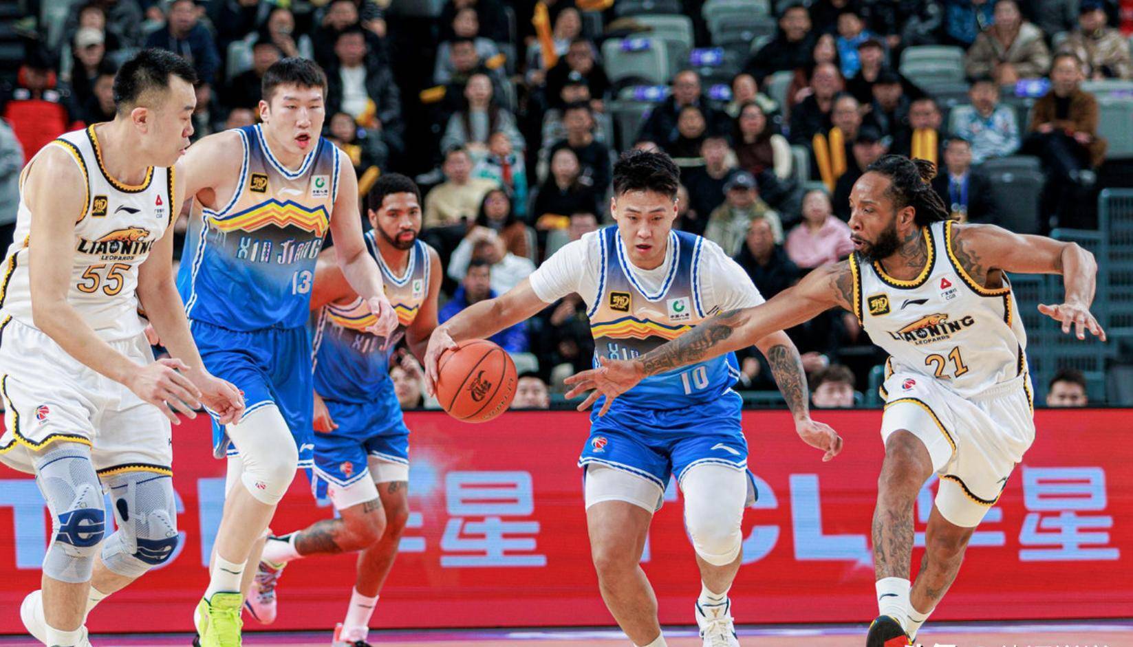 人队伤病态势不断,面临重大挑战 人队伤病态势不断,面临重大挑战