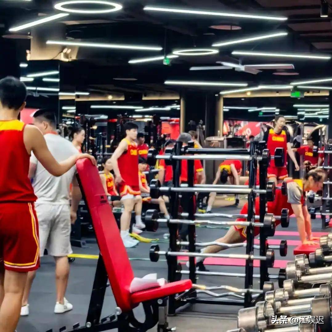 爱游戏官方登录入口-包含助教雪中送炭解决困局，球队前景一片明朗的词条