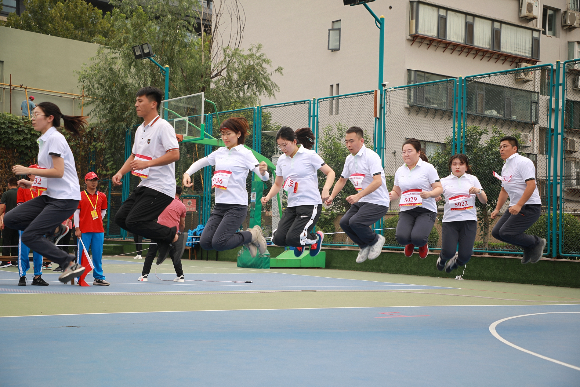 包含武汉队奋勇争先，为取得好成绩不懈努力的词条