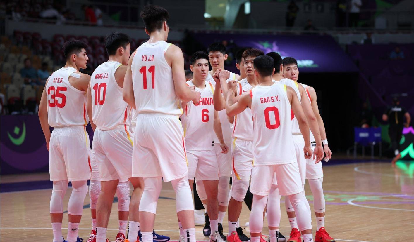 关于江苏男篮力克四川男篮，取得赛季首次胜利的信息