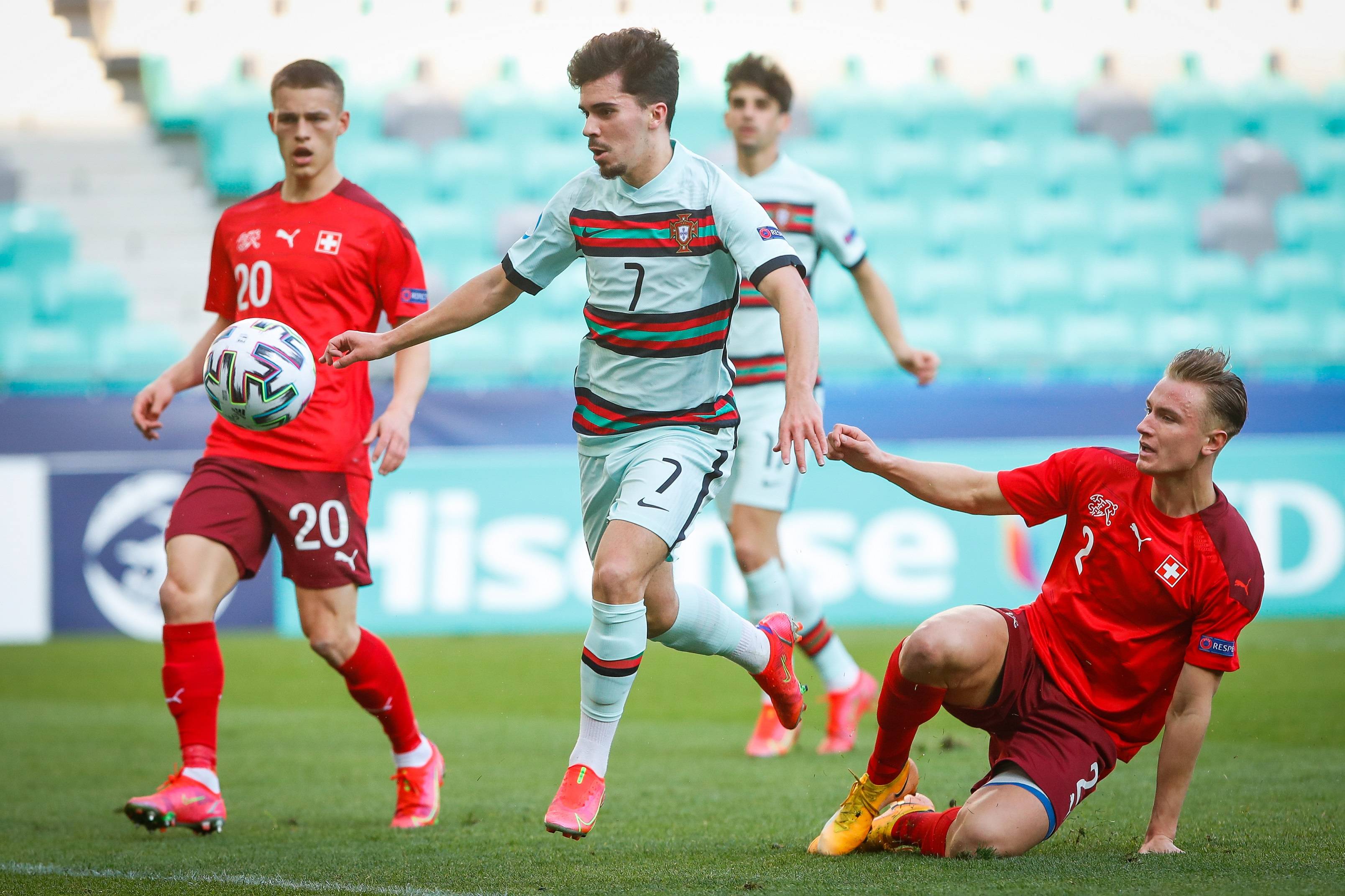 格鲁吉亚选手在国际比赛中豪取胜利 格鲁吉亚选手在国际比赛中豪取胜利