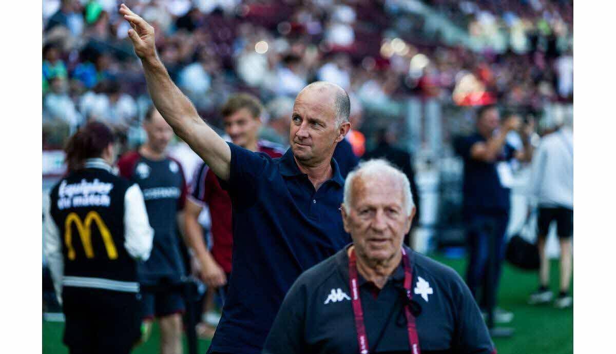 爱游戏入口-包含里昂队阵容调整赢得联赛关键战的词条