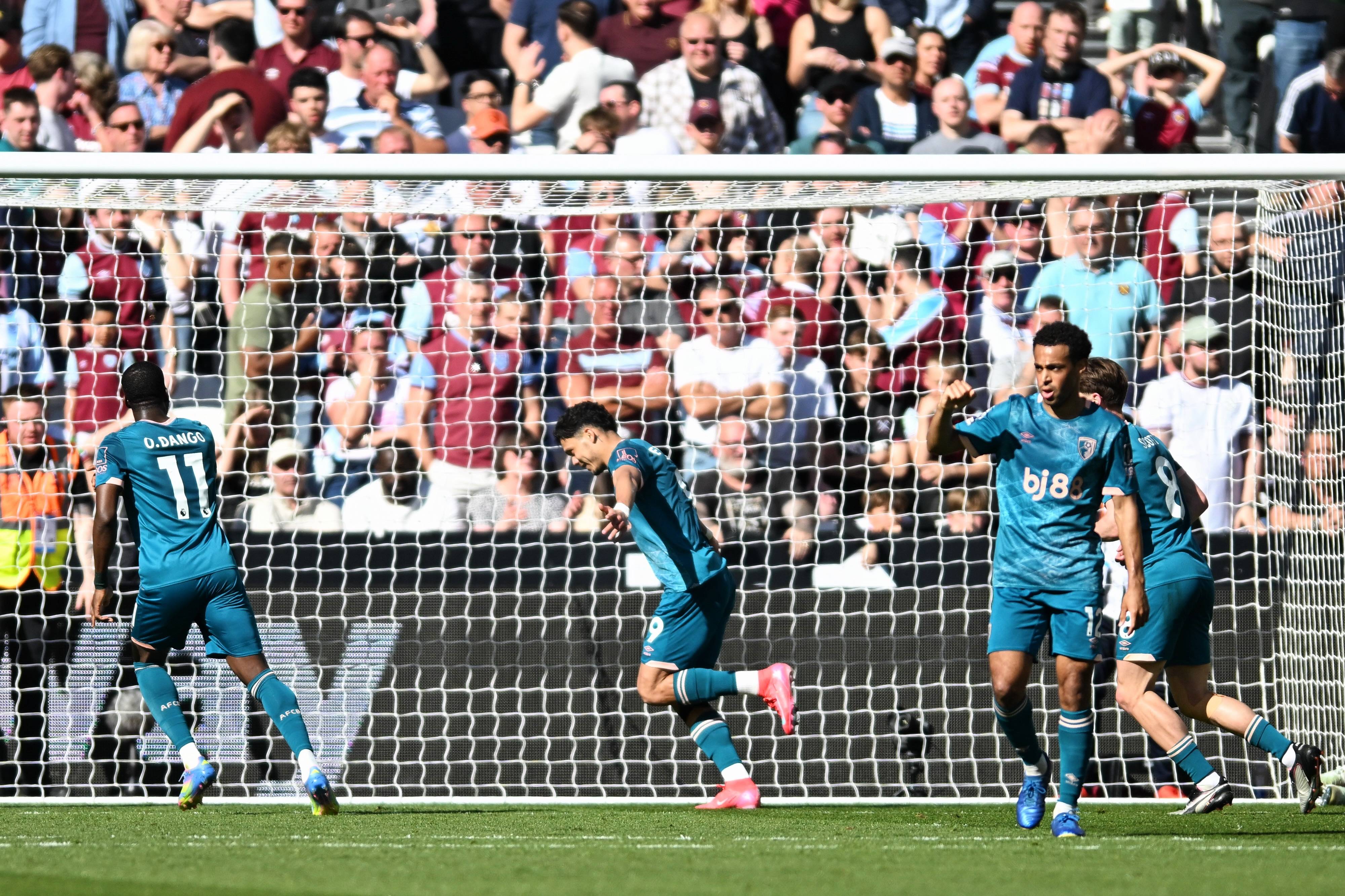 爱游戏网页版登录入口-西汉姆联客场不敌斯旺西，吞下惨败的简单介绍