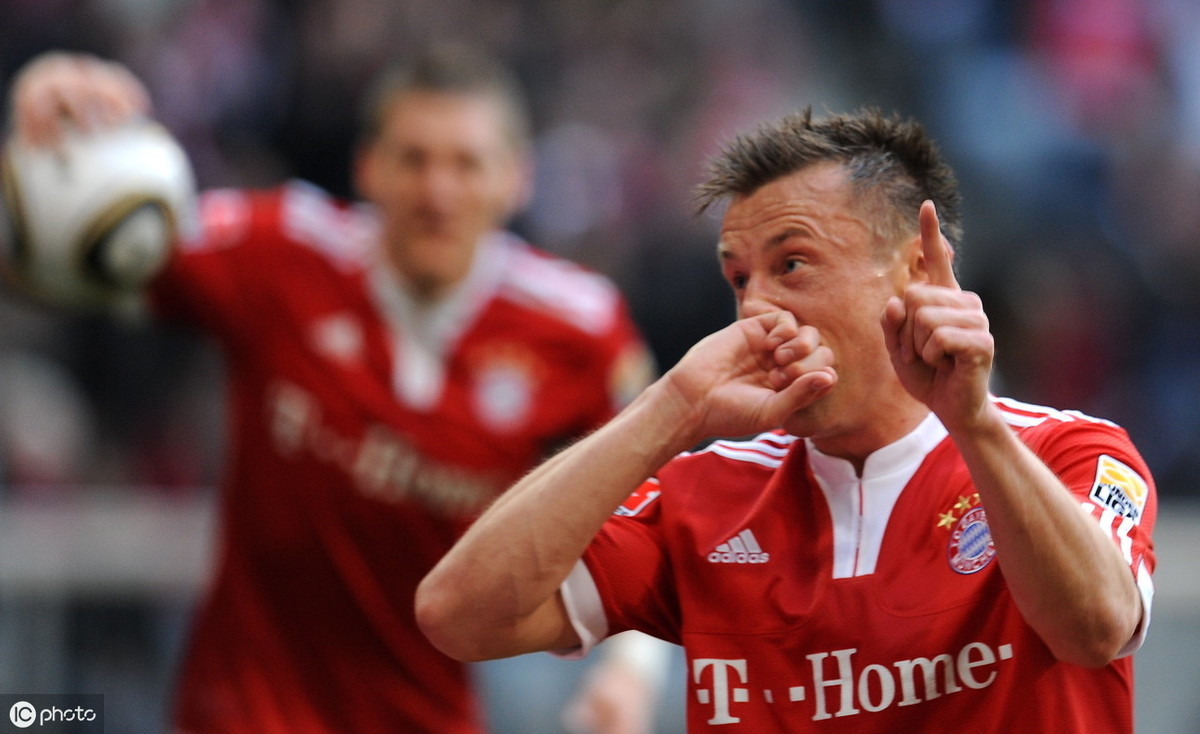 关于汉诺威07豪取四连胜,稳坐德乙积分榜榜首的信息 关于汉诺威07豪取四连胜,稳坐德乙积分榜榜首的信息